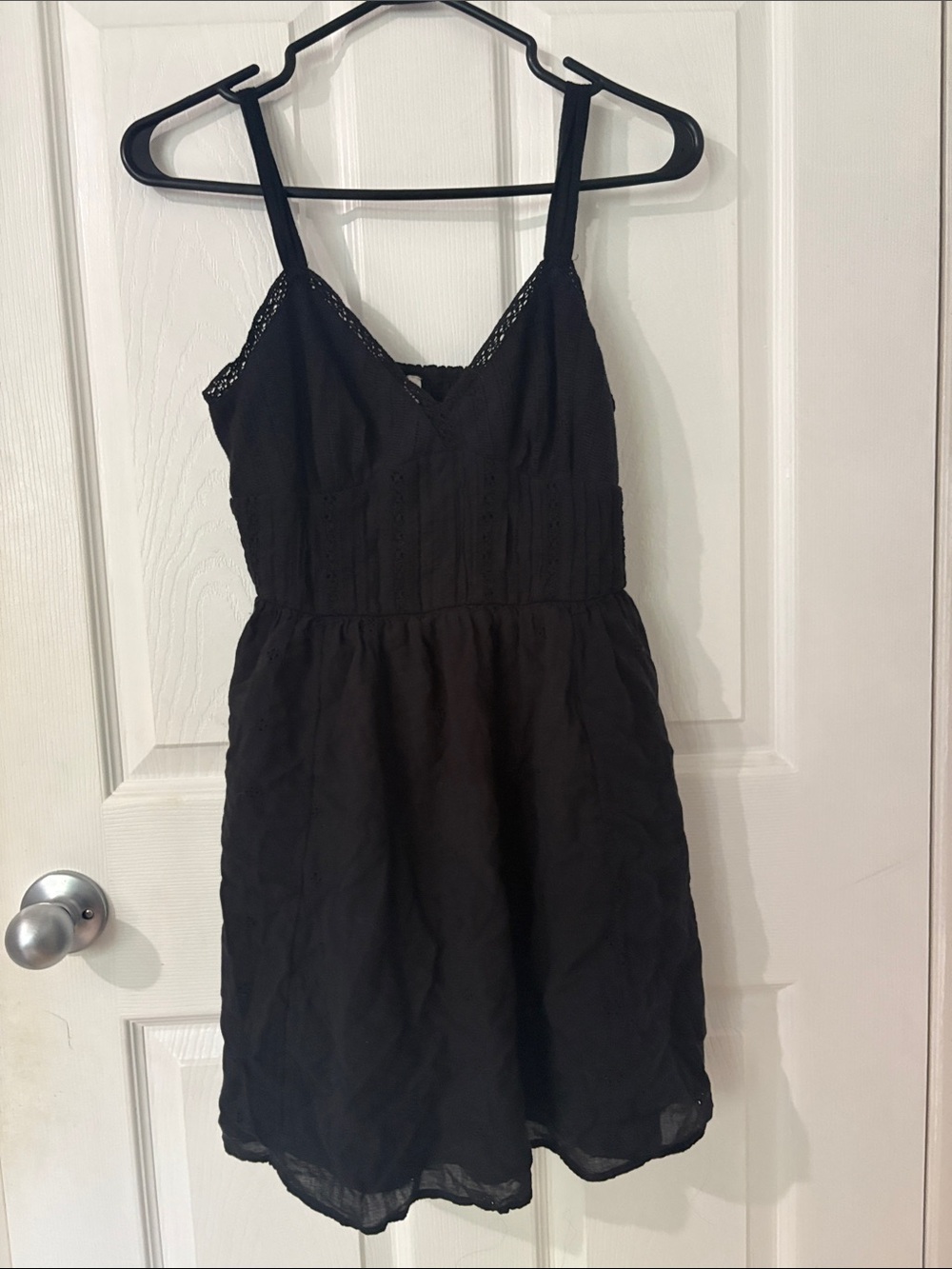 American Eagle Outfitters Black Sleeveless V-Neck Mini Dress